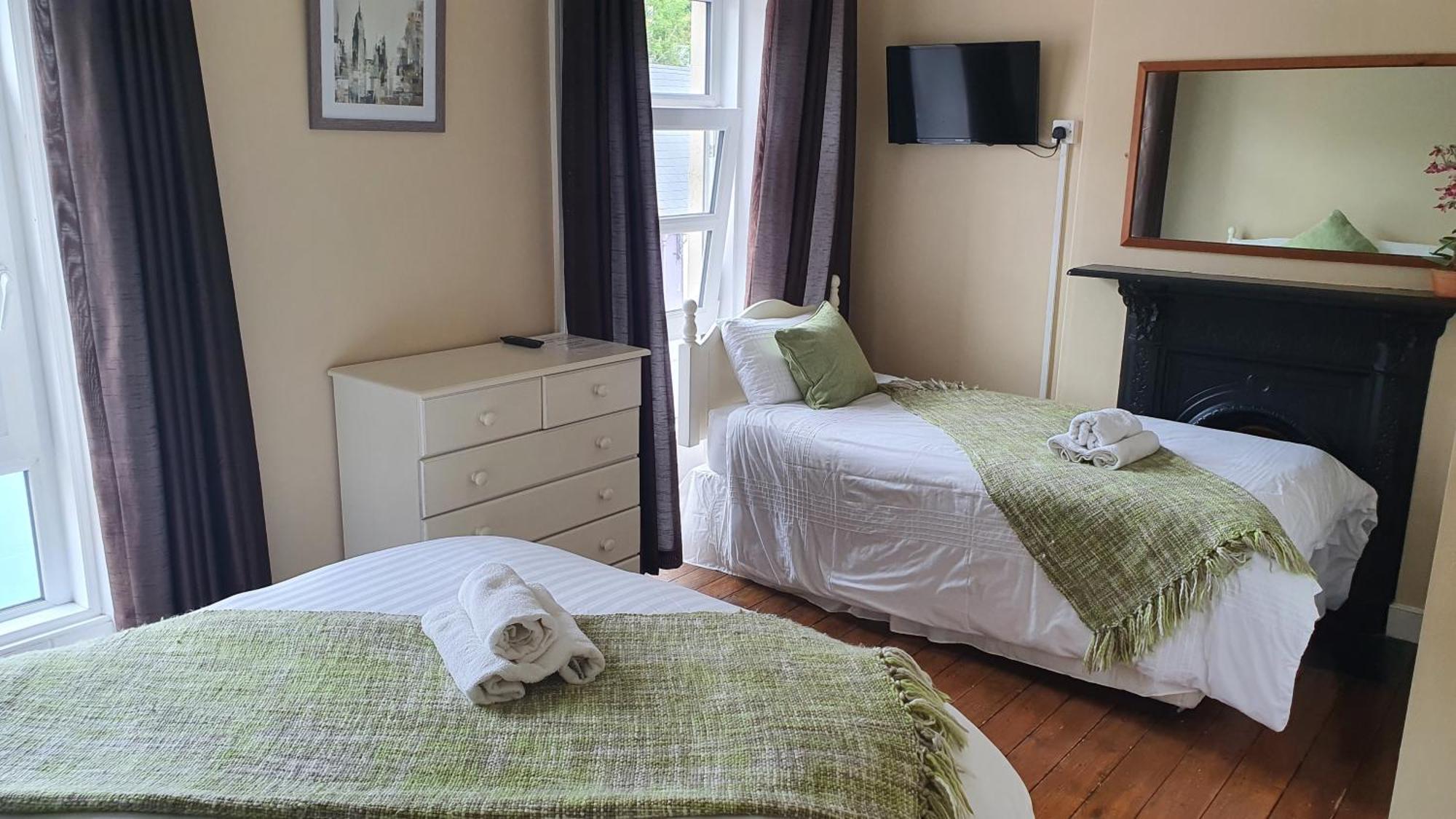 The Village Bed And Breakfast Cushendall Exterior photo