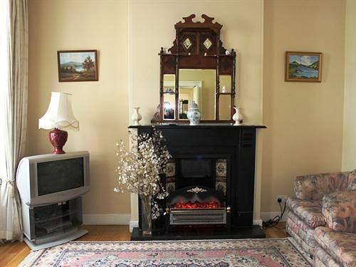 The Village Bed And Breakfast Cushendall Exterior photo